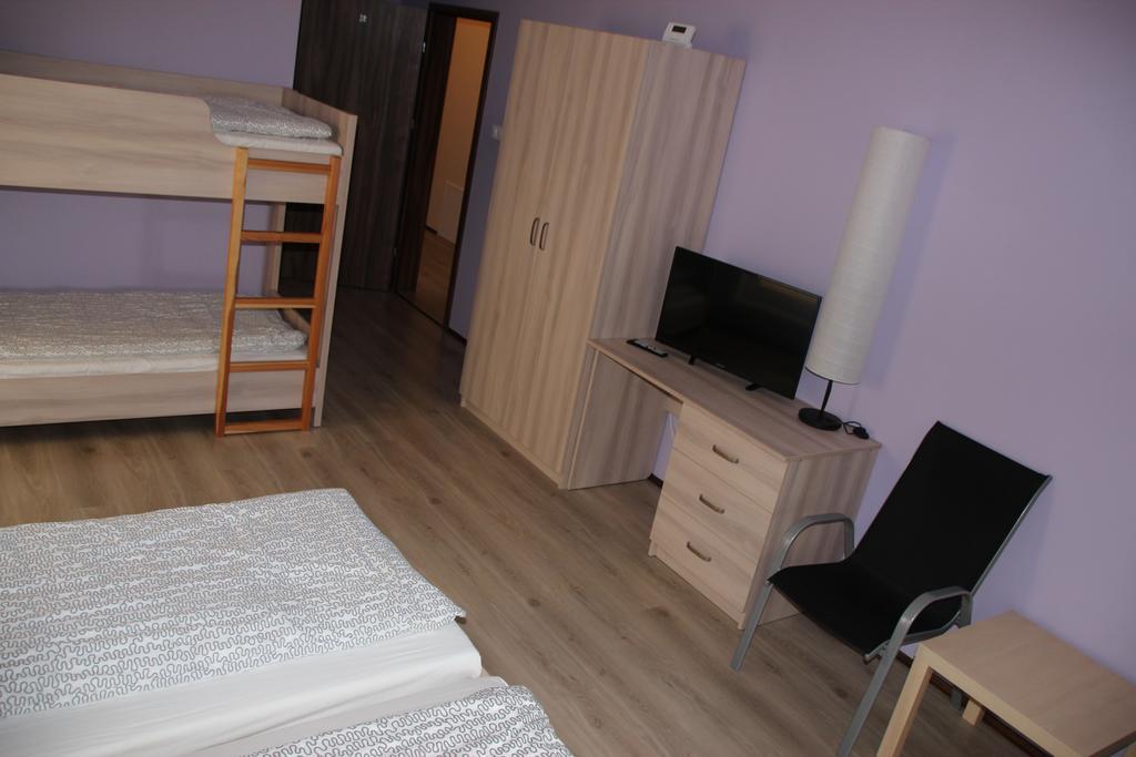 Dom Nad Krzywym - Prywatna Plaza, 2 Boiska, Sauna, Plac Zabaw Krzywe  Exterior foto